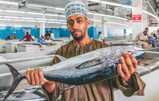 مراکز خرید و بازارهای مشهور عمان 12 بازارهای ماهی فروشی