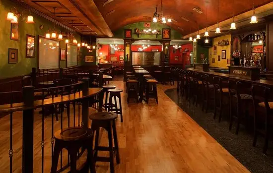 میخانه ایرلندی امالیز