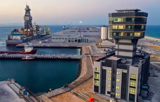 صنایع لجستیک در عمان 2 منطقه ویژه اقتصادی الدقم