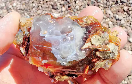 صنایع دستی سنتی عمان 12 صنایع دستی سنتی عمان: محصولات سنگ طبیعی و عقیق