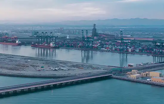 Warehousing in Oman: Gateway to Global Trade 5 Warehousing in Oman Gateway to Global Trade,The Lifeline of Economy and Trade, Warehouses in Free Zones of Oman