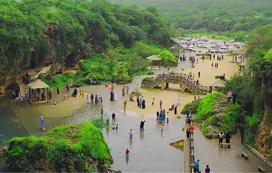 درآمد صنعت گردشگری عمان در سال 2022 برابر 1.9 میلیارد ریال عمانی 10 درآمد صنعت گردشگری عمان در سال 2022 برابر 1.9 میلیارد ریال عمانی