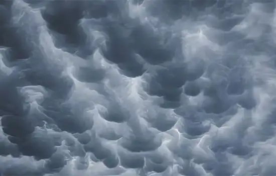 اداره کل هواشناسی عمان: رعد و برق در بخش هایی از عمان پیش بینی می شود 4 اداره کل هواشناسی عمان: رعد و برق در بخش هایی از عمان پیش بینی می شود