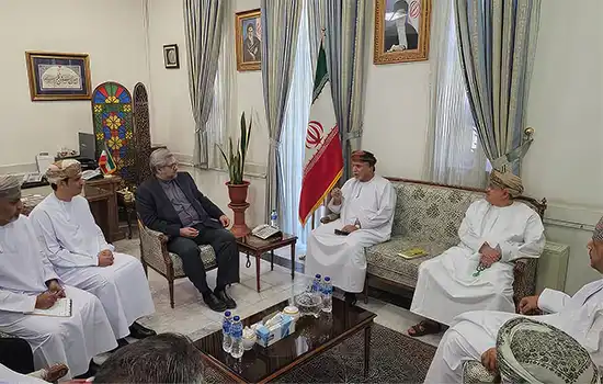 همکاری در امور کنسولی و قضایی برای انتقال زندانیان بین ایران و عمان 8 استرداد مجرمین و همکاری در امور کنسولی و قضایی بین ایران و عمان