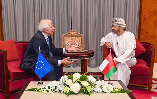 دیدار وزیر امور خارجه عمان با جمعی از همتایان کشورهای اتحادیه اروپا و شورای همکاری خلیج فارس 2 وزیر امور خارجه عمان در دیدار با جوزپ بورل