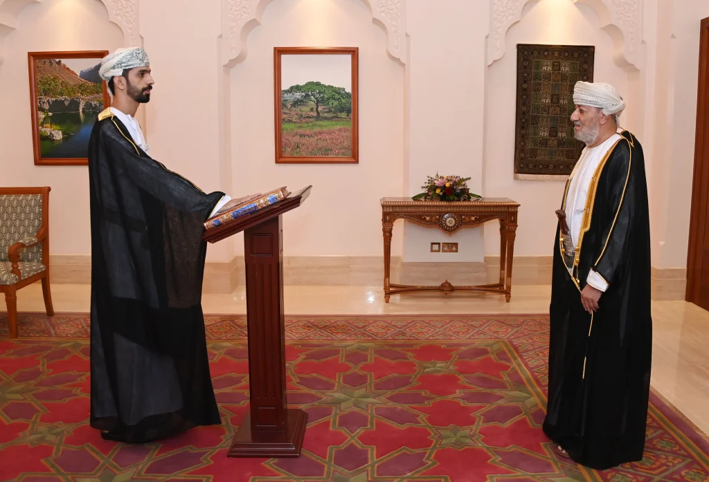مراسم سوگند ماموران دادستانی جدید در برابر حضور نصر السوائی دادستان کل عمان