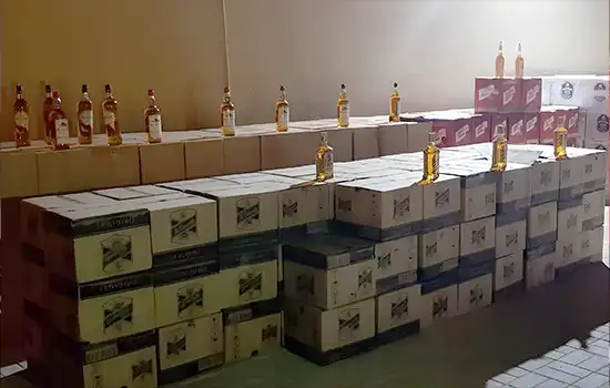 کشف و ضبط مشروبات الکلی از خانه ای در عمان