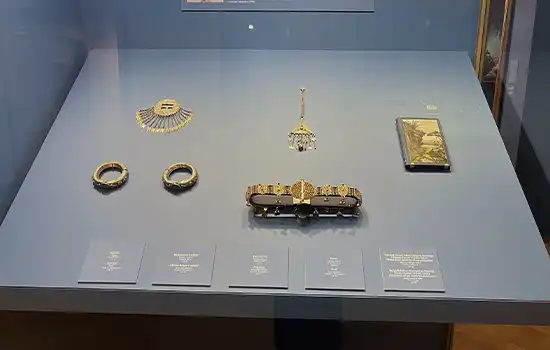 نمایش آثار برجسته تاریخی عمان در سن پترزبورگ روسیه 4 exhibition oman empire across two continents 4