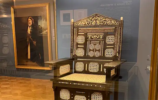 نمایش آثار برجسته تاریخی عمان در سن پترزبورگ روسیه 9 برگزاری نمایشگاه "امپراتوری عمان: آسیا و آفریقا" در روسیه