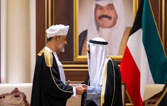 sultan oman offers condolences to kuwait 5