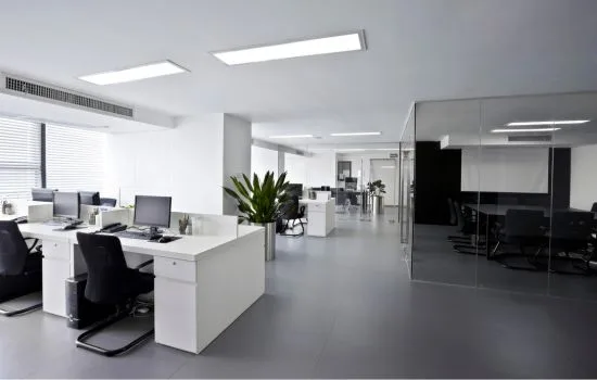 اجاره دفتر کار و انواع دفتر کار در عمان