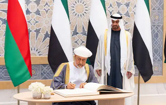 مذاکرات مفصل عمان و امارات در کاخ الوطن ابوظبی