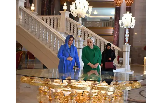 Cultural visit of the first ladies of Egypt and Oman to the new administrative capital 2