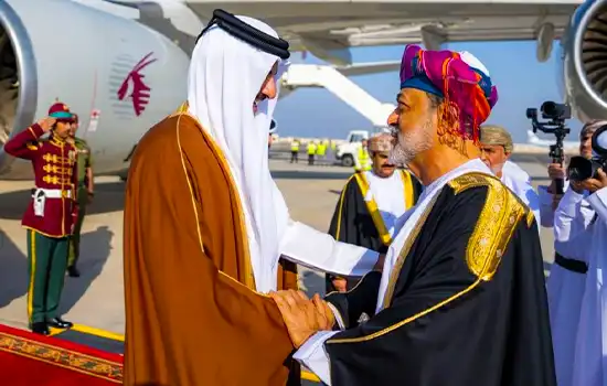 الزيارة الرسمية لأمير دولة قطر إلى سلطنة عُمان ولقاؤه بجلالة السلطان هيثم – 28 يناير 2025 2 official state visit of the emir of qatar to oman and meeting with sultan haitham january 28 2025 IMG001