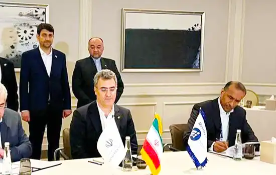 همکاری اپراتورهای ایرانی و عمانی برای ایجاد مسیر جدید ترانزیت دادههای بینالمللی 2 876876990