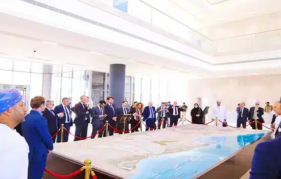 Oman’s free zones offer ideal conditions for foreign investors — from tax benefits and ownership freedom to strategic logistics and expert support.