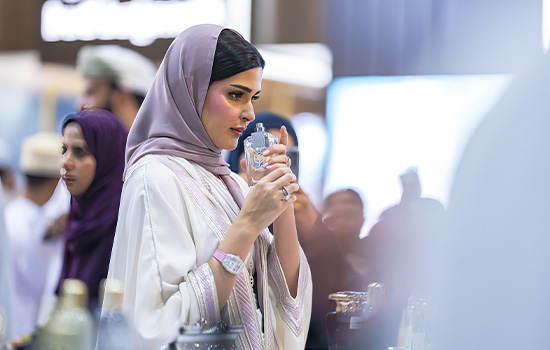 نمایشگاه عطر عمان 2025؛ دنیای معجزهآسای رایحهها 9 Oman Perfume Show 2025