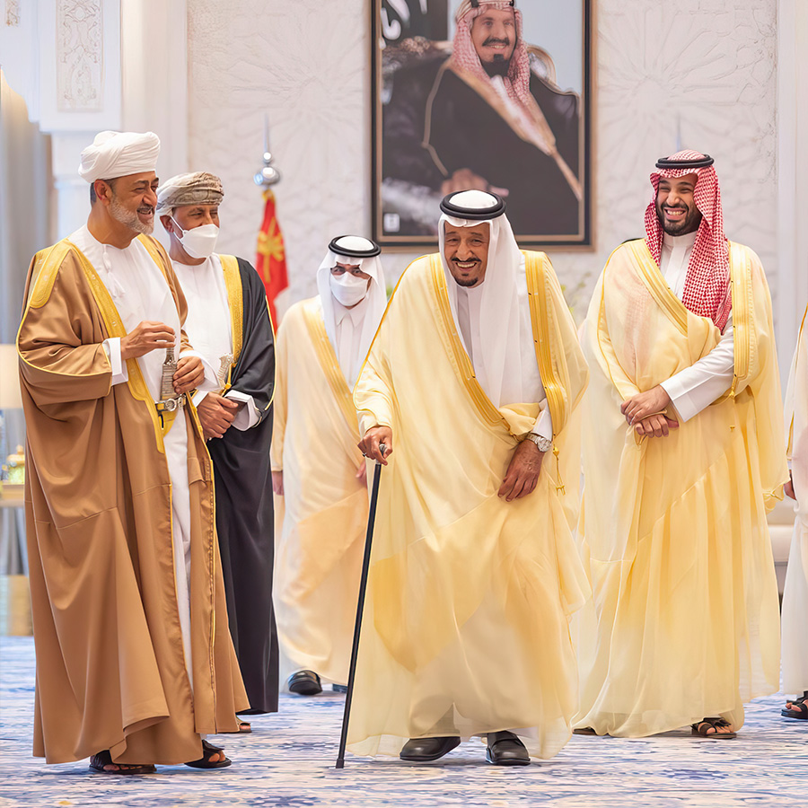 sultan of oman commends saudi arabias role in organizing hajj en