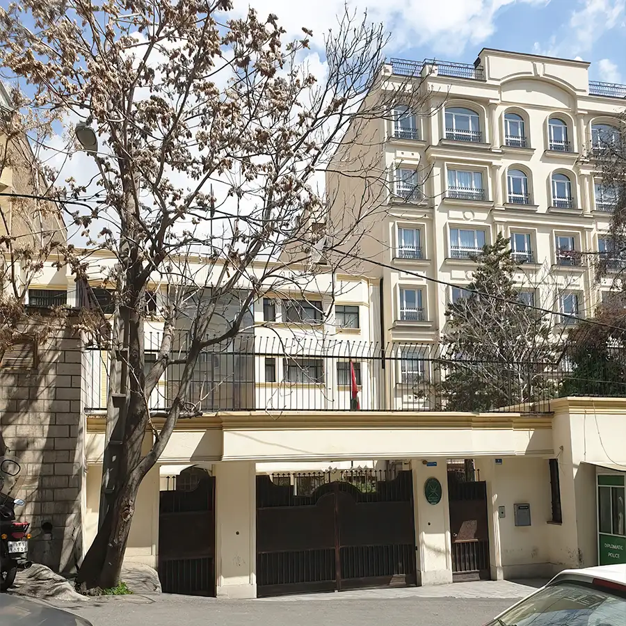 اطلاعیه فوری برای دعوت از شهروندان عمانی در تهران و کرج برای مراجعه به سفارت